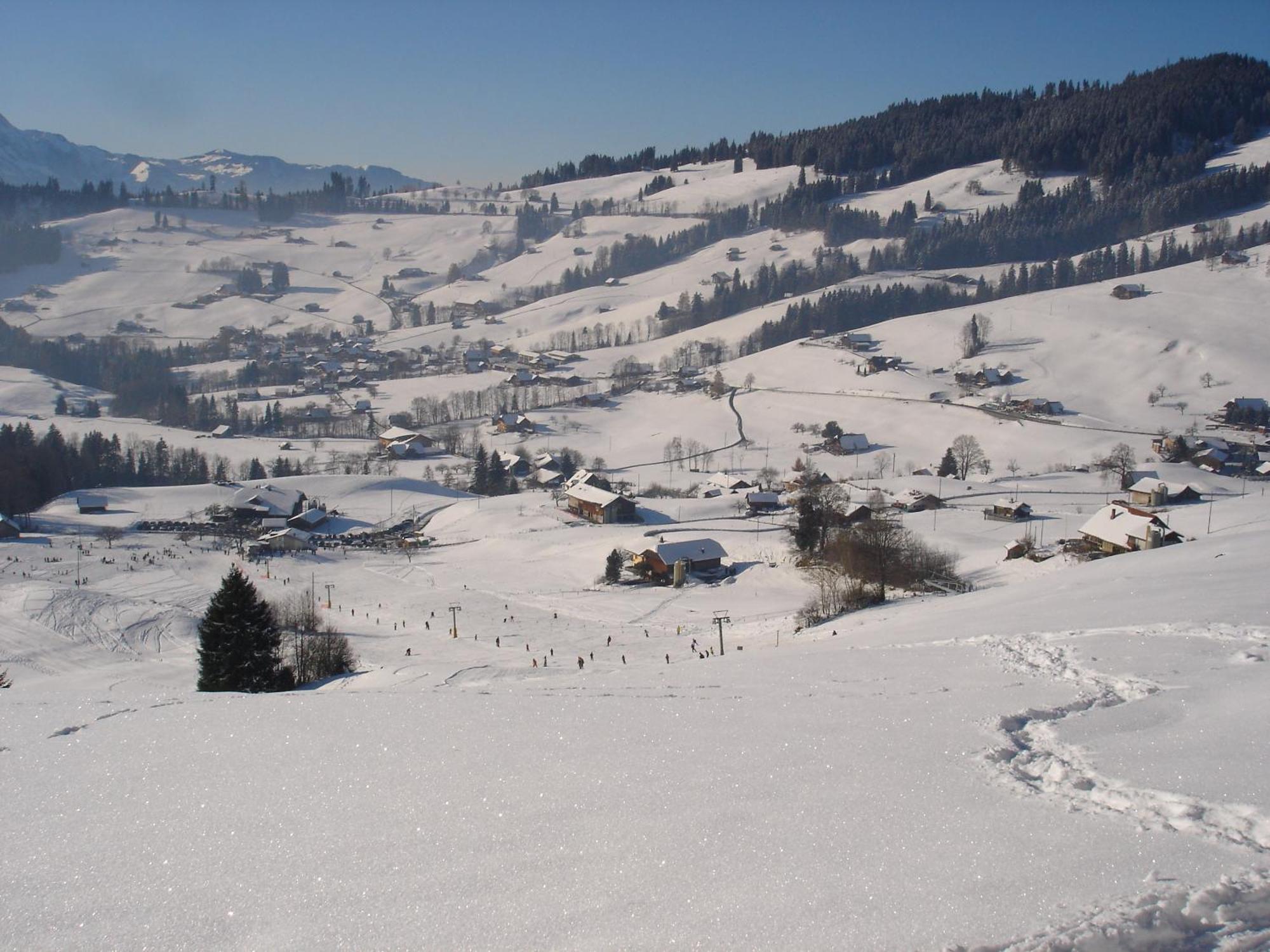 Chalet Sunneschyn Schwanden  Exteriör bild