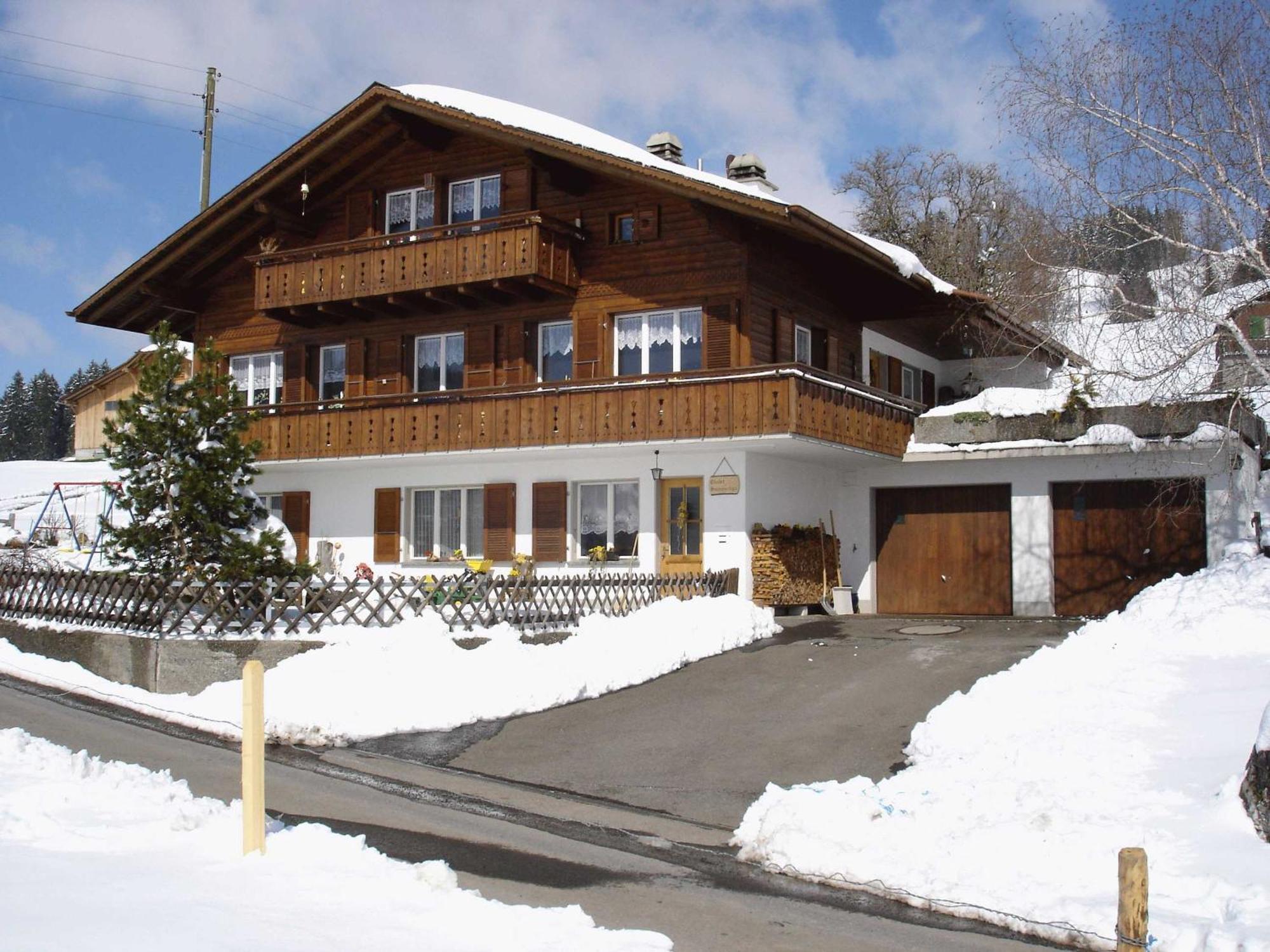 Chalet Sunneschyn Schwanden  Exteriör bild